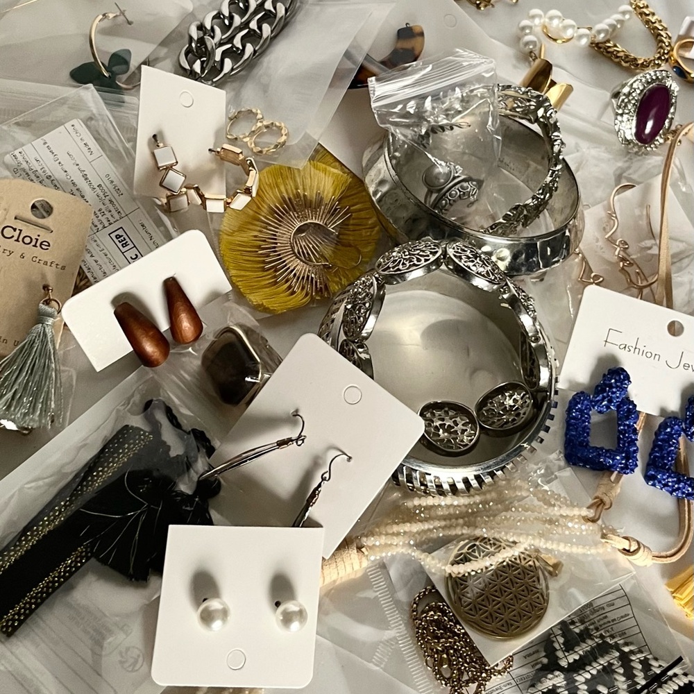 Wearable Jewelry Lot Bundle New & Like New Earrings Rings Necklaces Bracelet Mix
